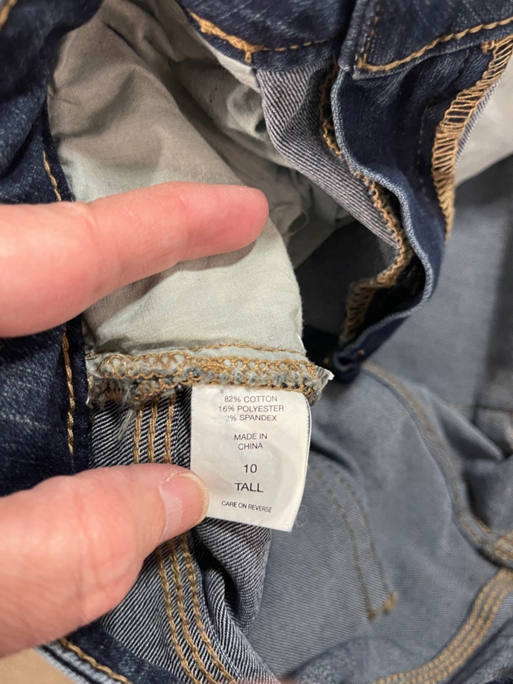 New York & Company CURVY BOOTCUT JEANS size 10 Tall - Picture 11 of 11